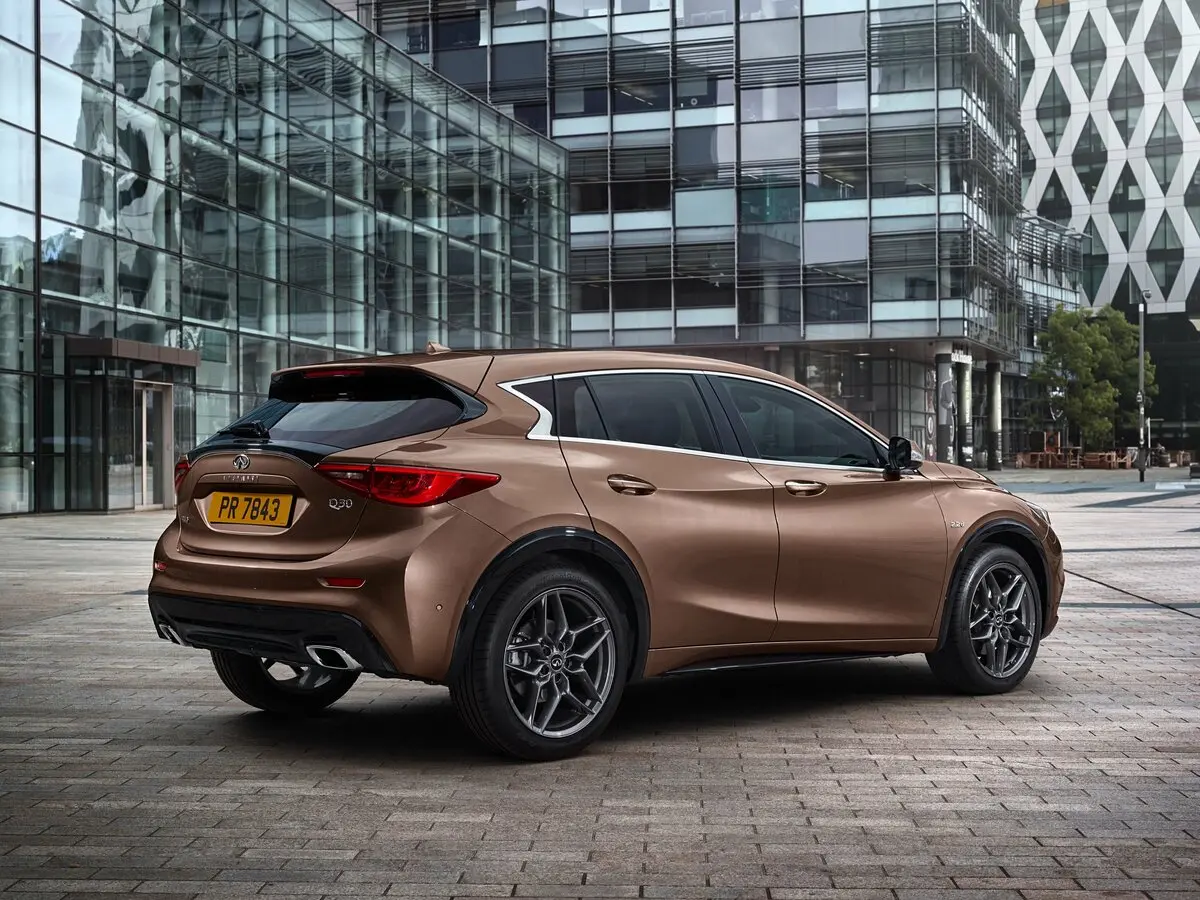 Infiniti Q30 2015 – 2019 Хэтчбек 5 дв. — сүрөт 5