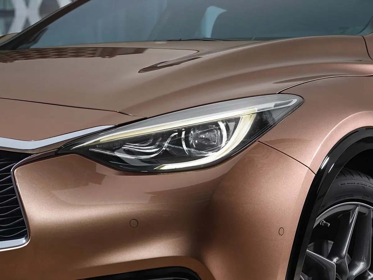 Infiniti Q30 2015 – 2019 Хэтчбек 5 дв. — сүрөт 17