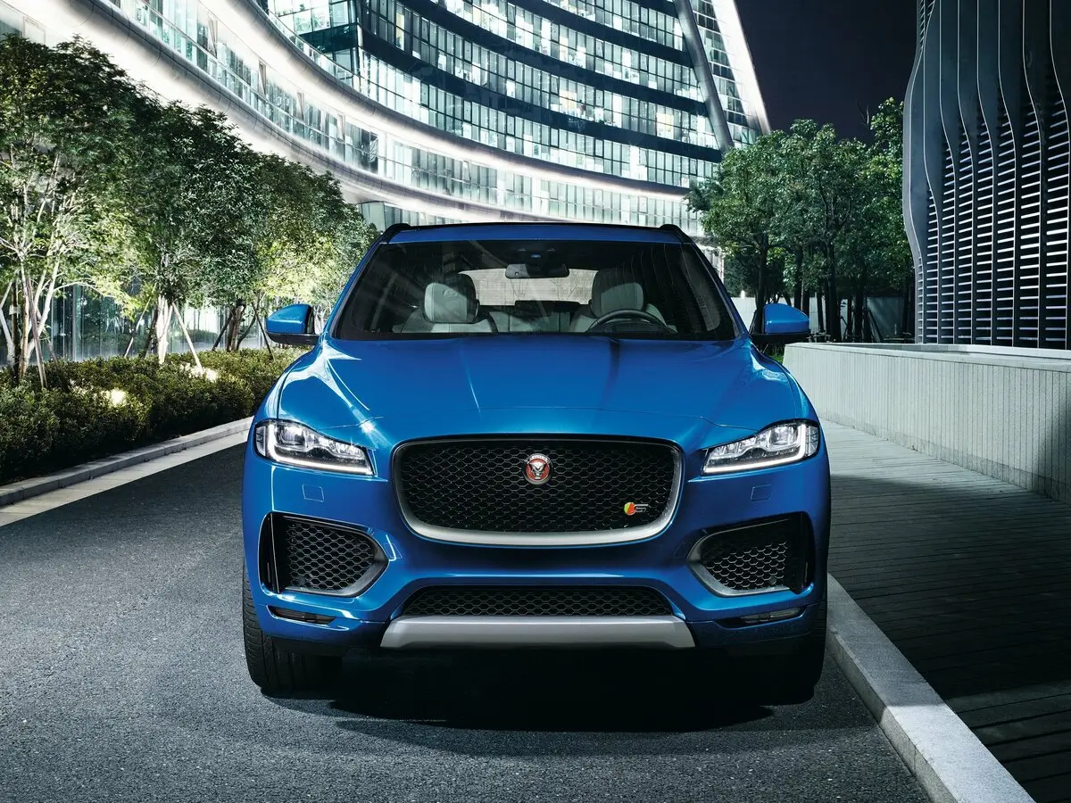 Jaguar F-Pace I Внедорожник 5 дв. — photo 3