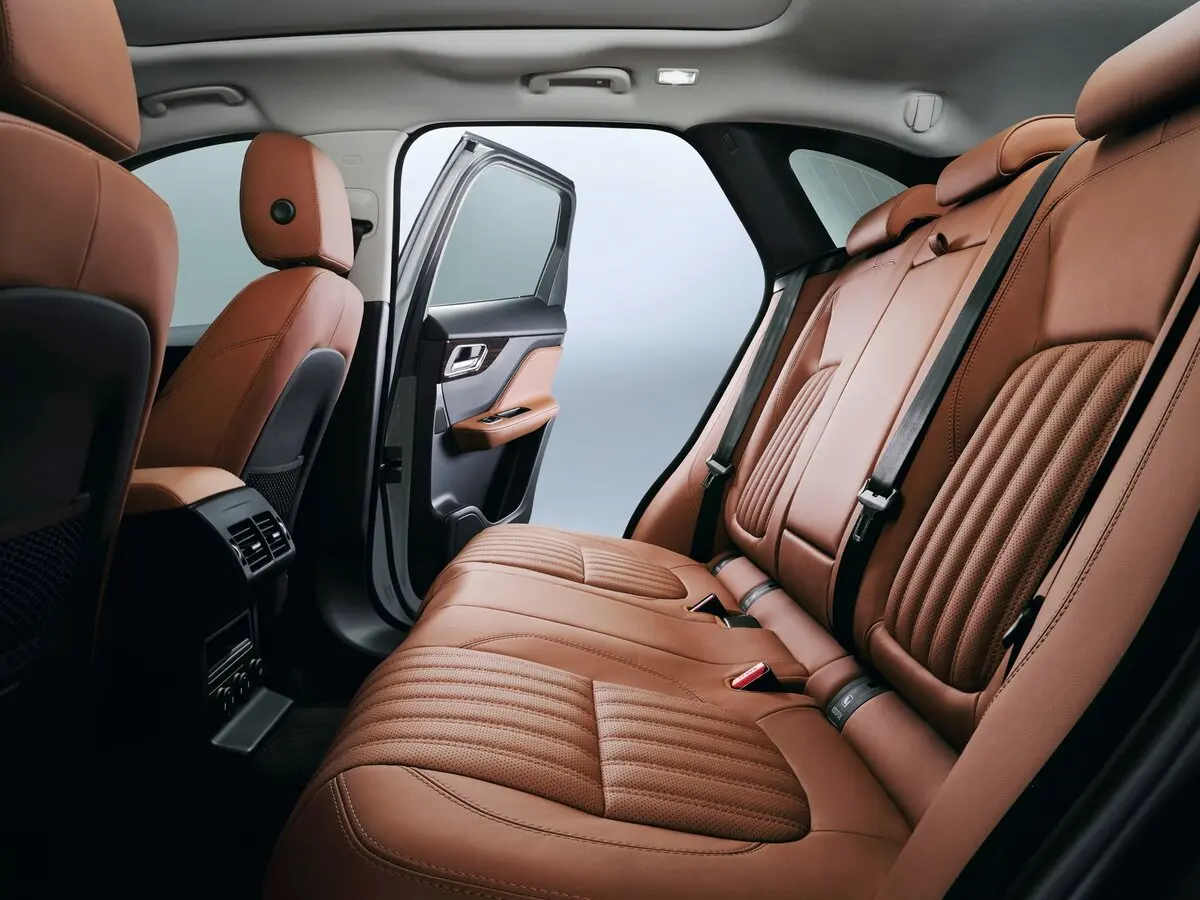 Jaguar F-Pace I Внедорожник 5 дв. — photo 8