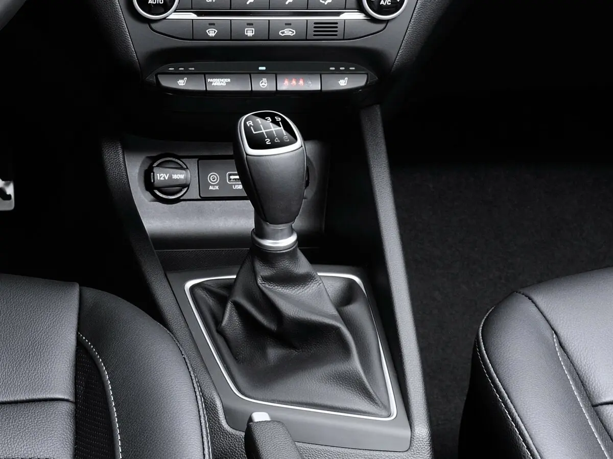 Hyundai i20 II Хэтчбек 5 дв. Active — сүрөт 10