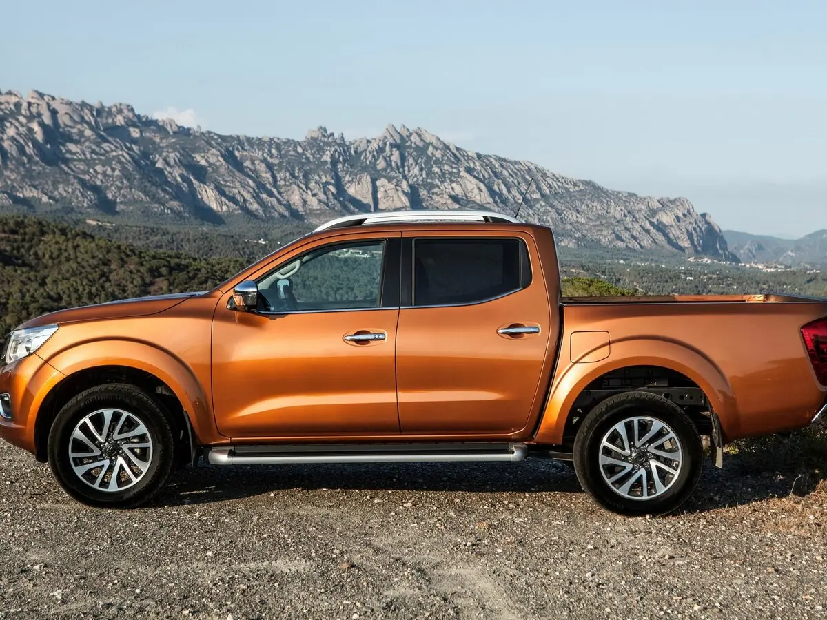 Nissan Navara (Frontier) IV (D23) Пикап Двойная кабина Double-Cab — photo 2