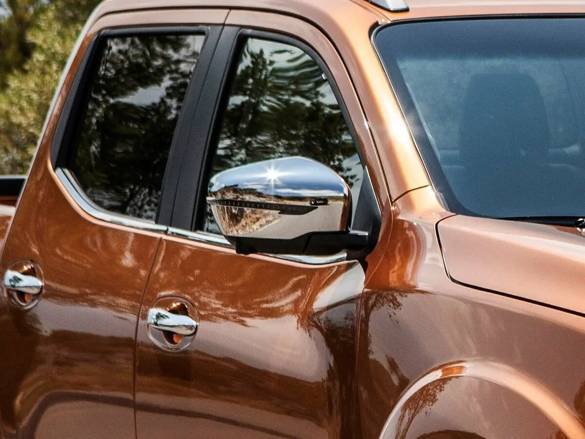 Nissan Navara (Frontier) IV (D23) Пикап Двойная кабина Double-Cab — photo 12