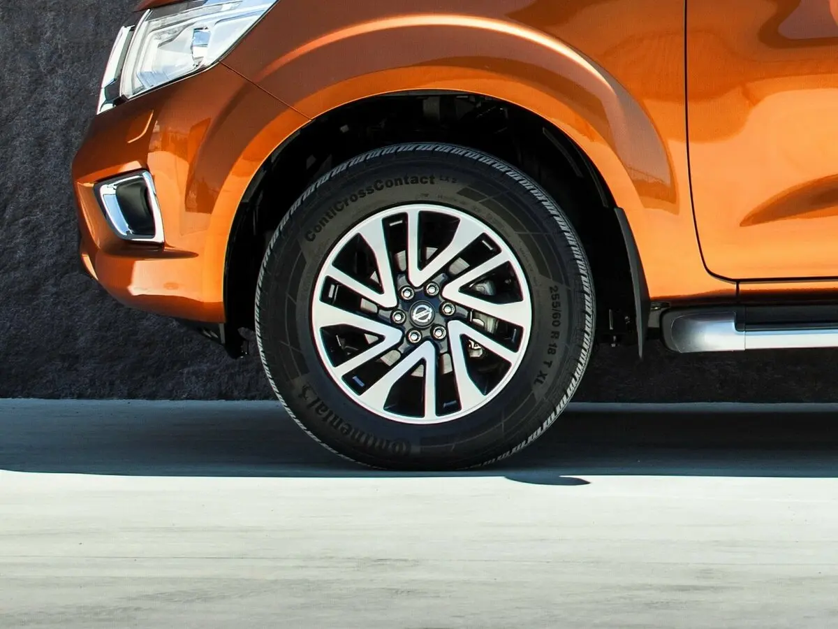 Nissan Navara (Frontier) IV (D23) Пикап Двойная кабина Double-Cab — photo 17