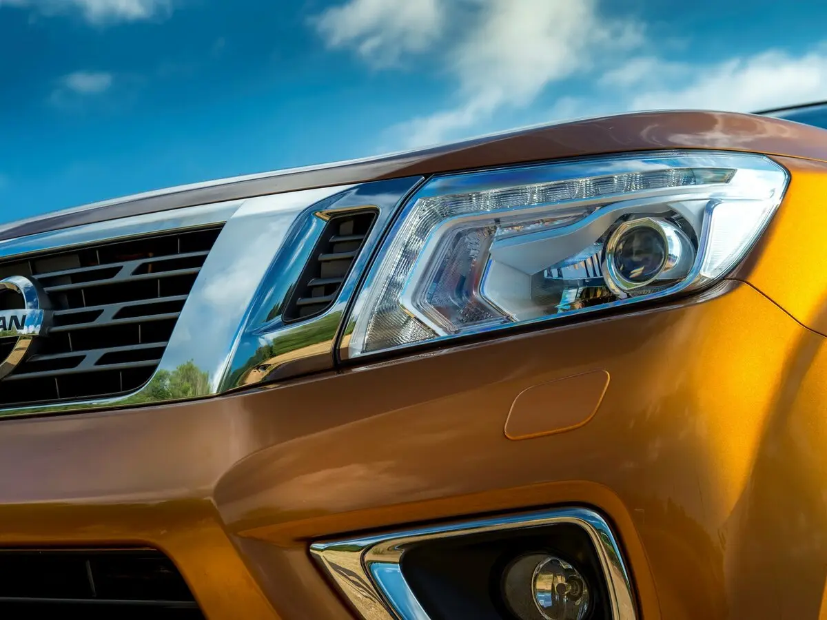 Nissan Navara (Frontier) IV (D23) Пикап Полуторная кабина King-Cab — 照片 11