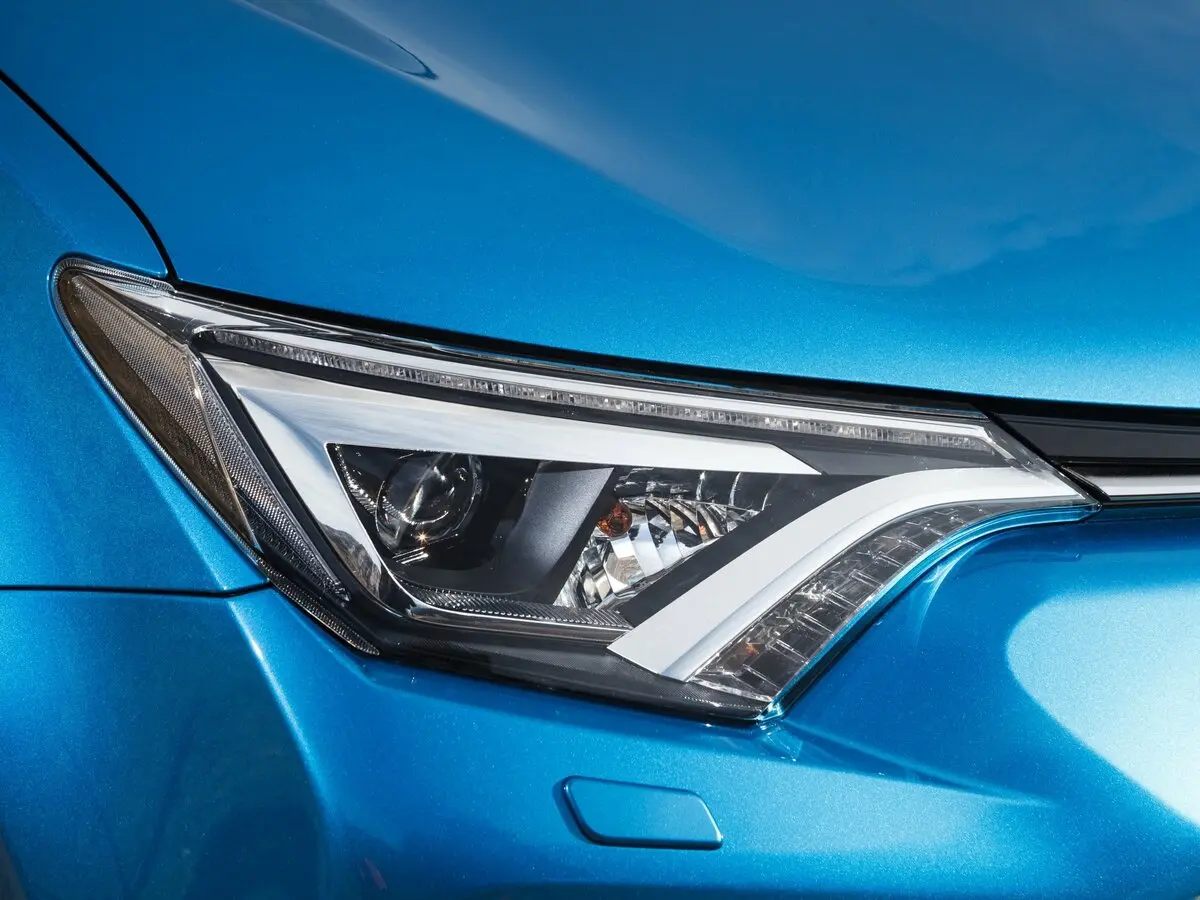 Toyota RAV4 IV (XA40) Рестайлинг Внедорожник 5 дв. — фото 17