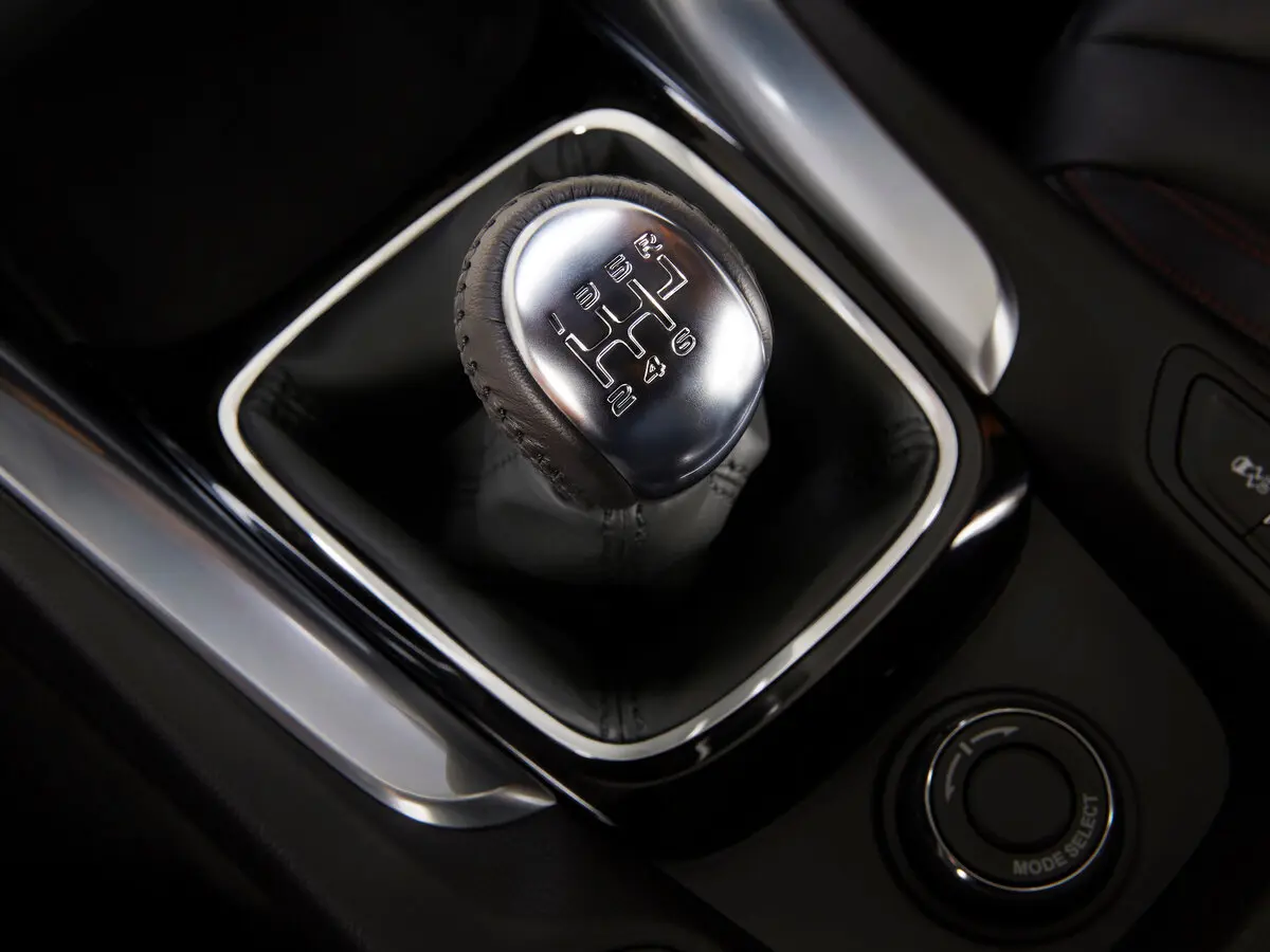 Chevrolet SS I Рестайлинг Седан — сүрөт 8