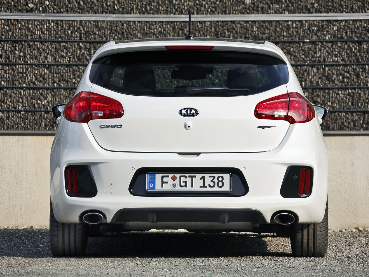Kia Ceed GT I Рестайлинг Хэтчбек 5 дв. — фото 4