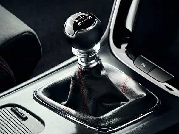Kia Ceed GT I Рестайлинг Хэтчбек 5 дв. — сүрөт 11