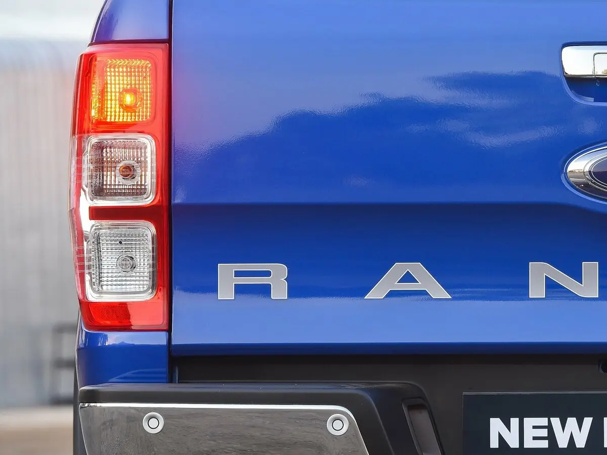 Ford Ranger T6 Рестайлинг Пикап Полуторная кабина — фото 9