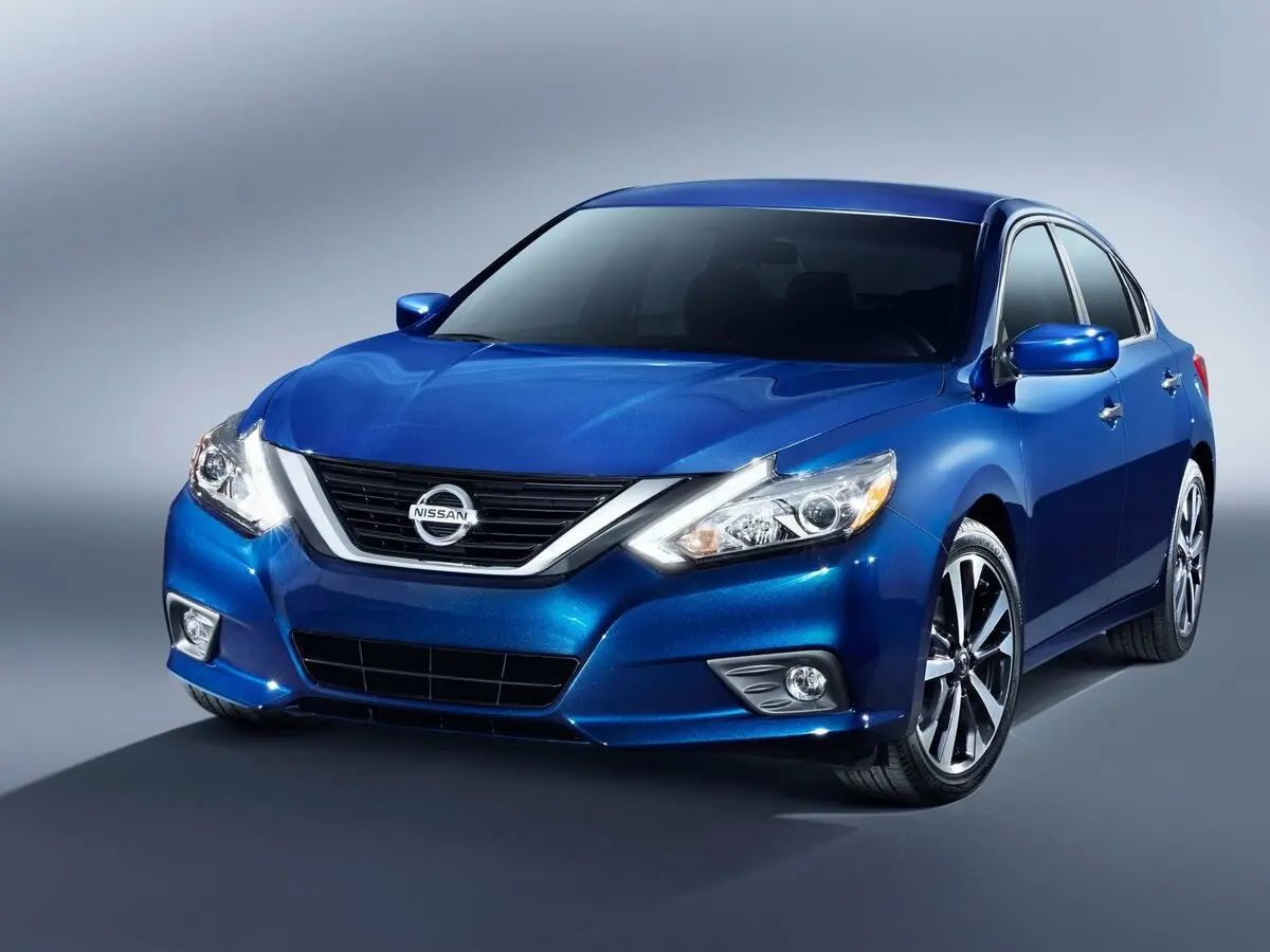 Nissan Altima V (L33) Рестайлинг Седан — сүрөт 2