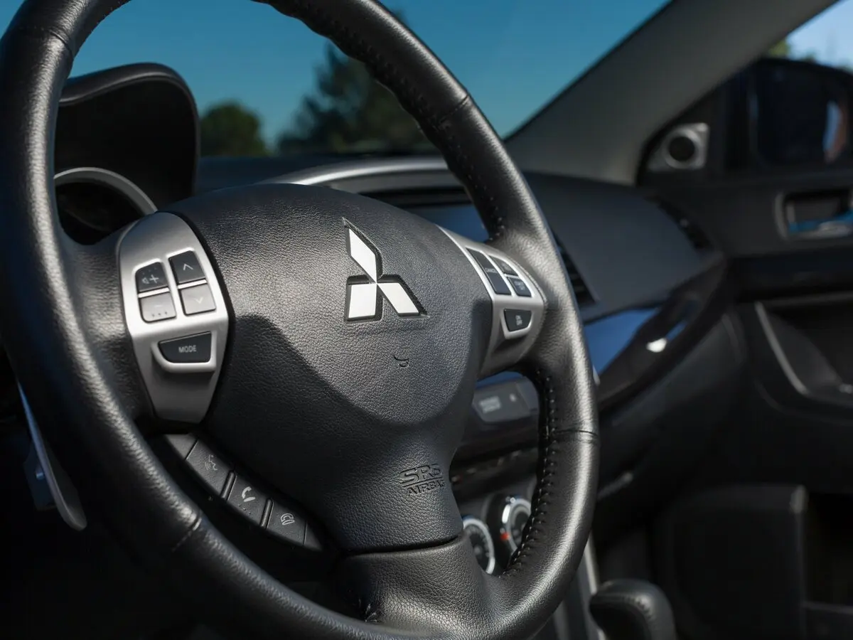 Mitsubishi Lancer X Рестайлинг 2 Седан — фото 9
