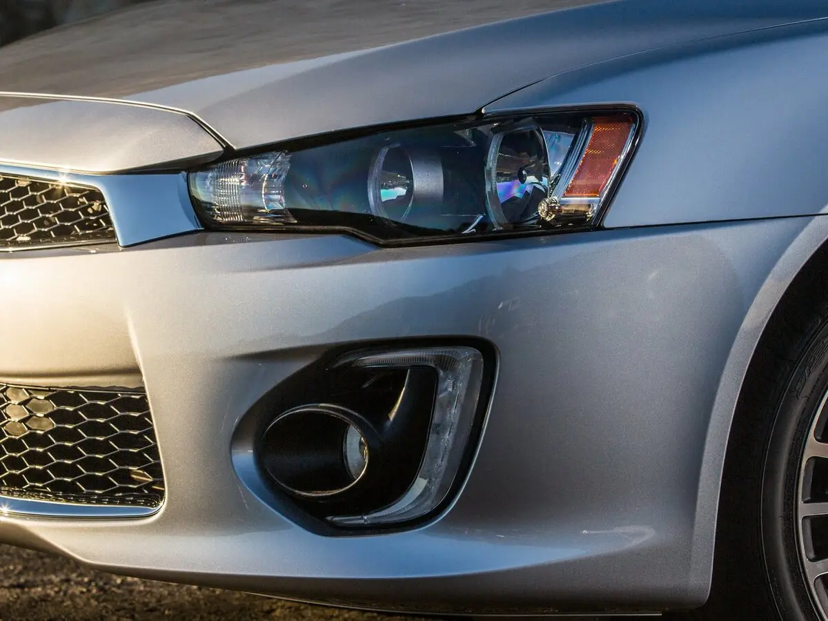 Mitsubishi Lancer X Рестайлинг 2 Седан — фото 13