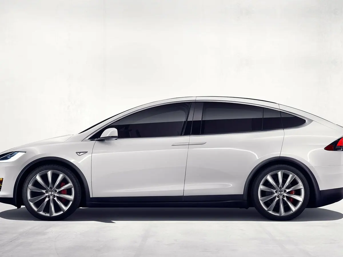 Tesla Model X I Внедорожник 5 дв. — фото 2