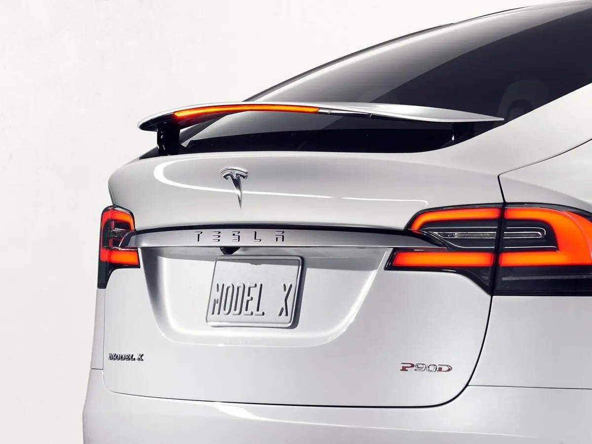 Tesla Model X I Внедорожник 5 дв. — фото 11