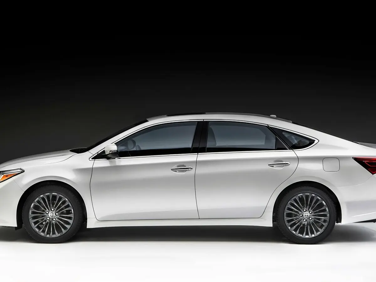 Toyota Avalon IV Рестайлинг Седан — фото 2