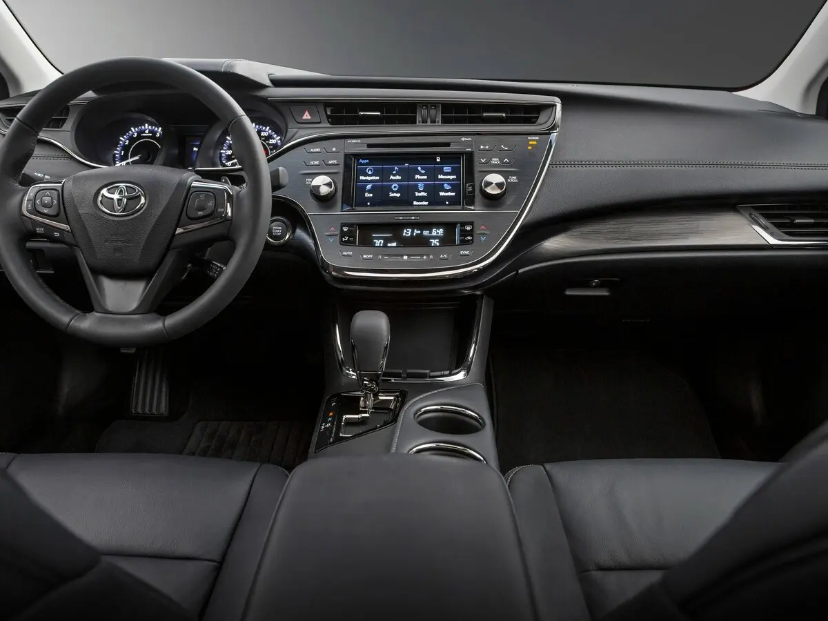 Toyota Avalon IV Рестайлинг Седан — фото 6