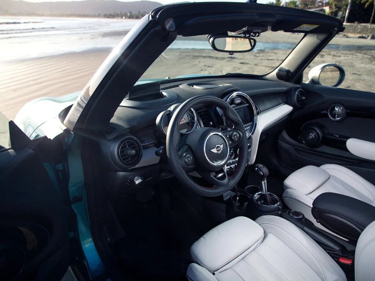 Mini Cabrio III Кабриолет Cooper S — photo 7
