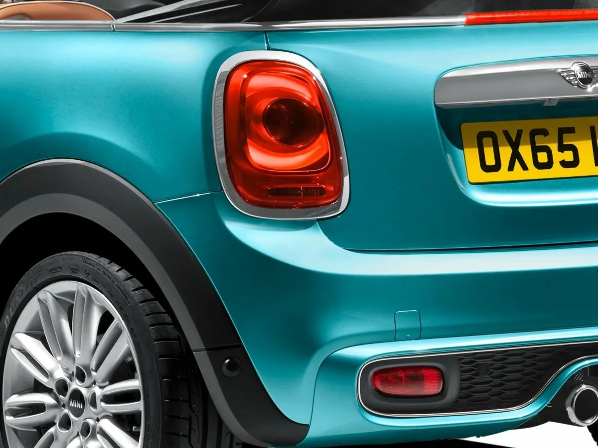 Mini Cabrio III Кабриолет Cooper S — photo 14