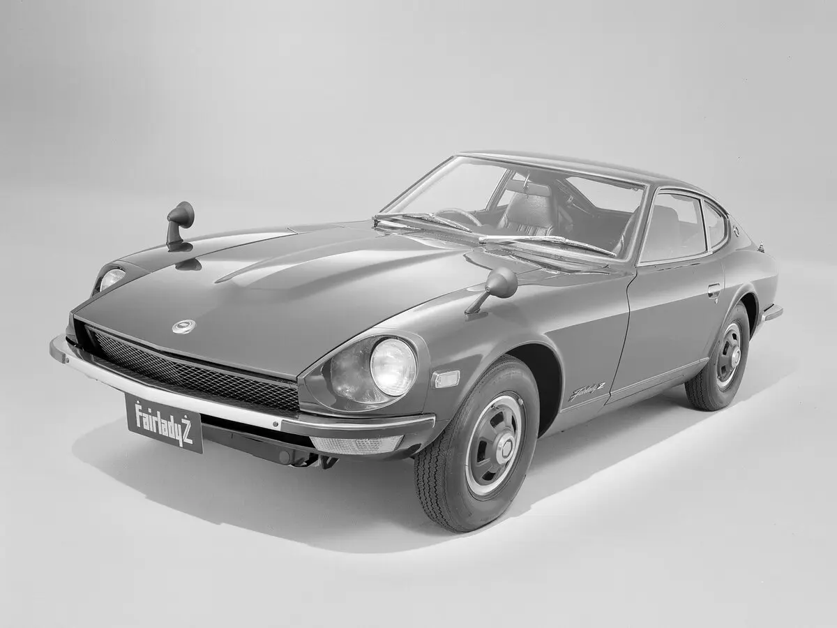 Nissan Fairlady Z I (S30) Купе — photo 3