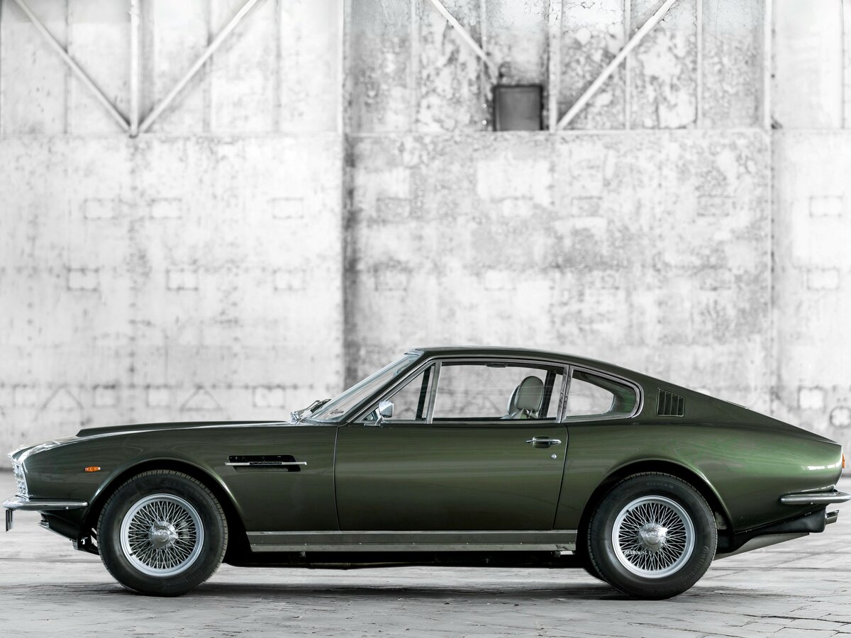 Aston Martin DBS I Купе — фото 2