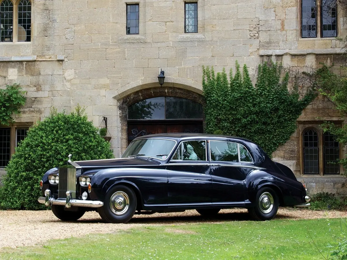 Rolls-Royce Phantom V