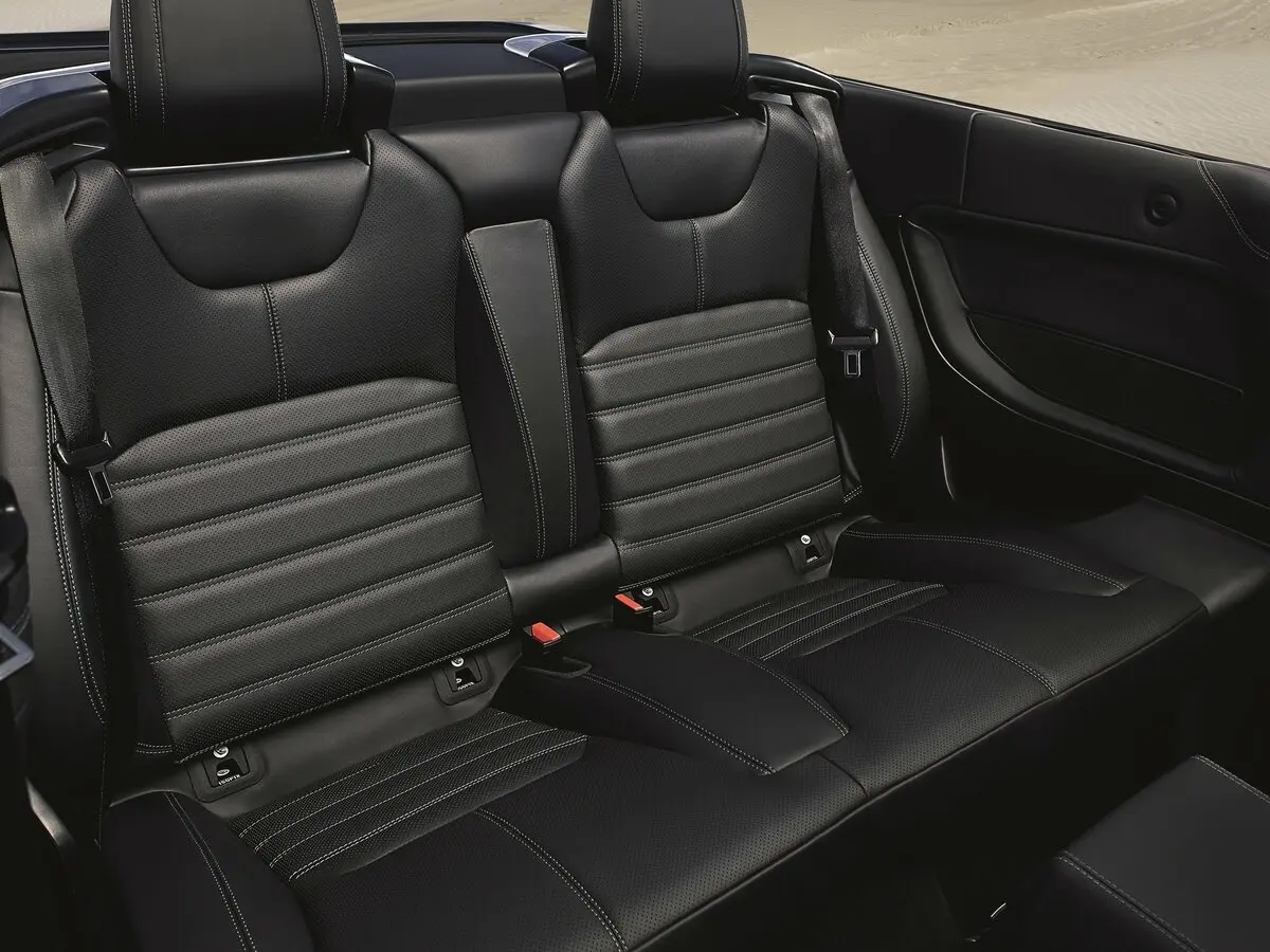 Land Rover Range Rover Evoque I Рестайлинг Кабриолет — 照片 8