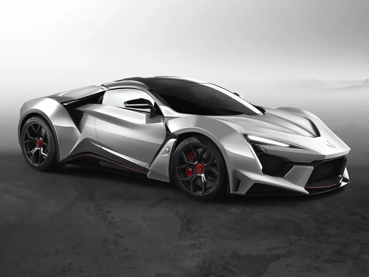 W Motors Fenyr Supersport 2015 – н.в.