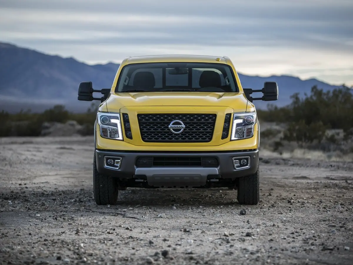 Nissan Titan II Пикап Двойная кабина — сүрөт 3