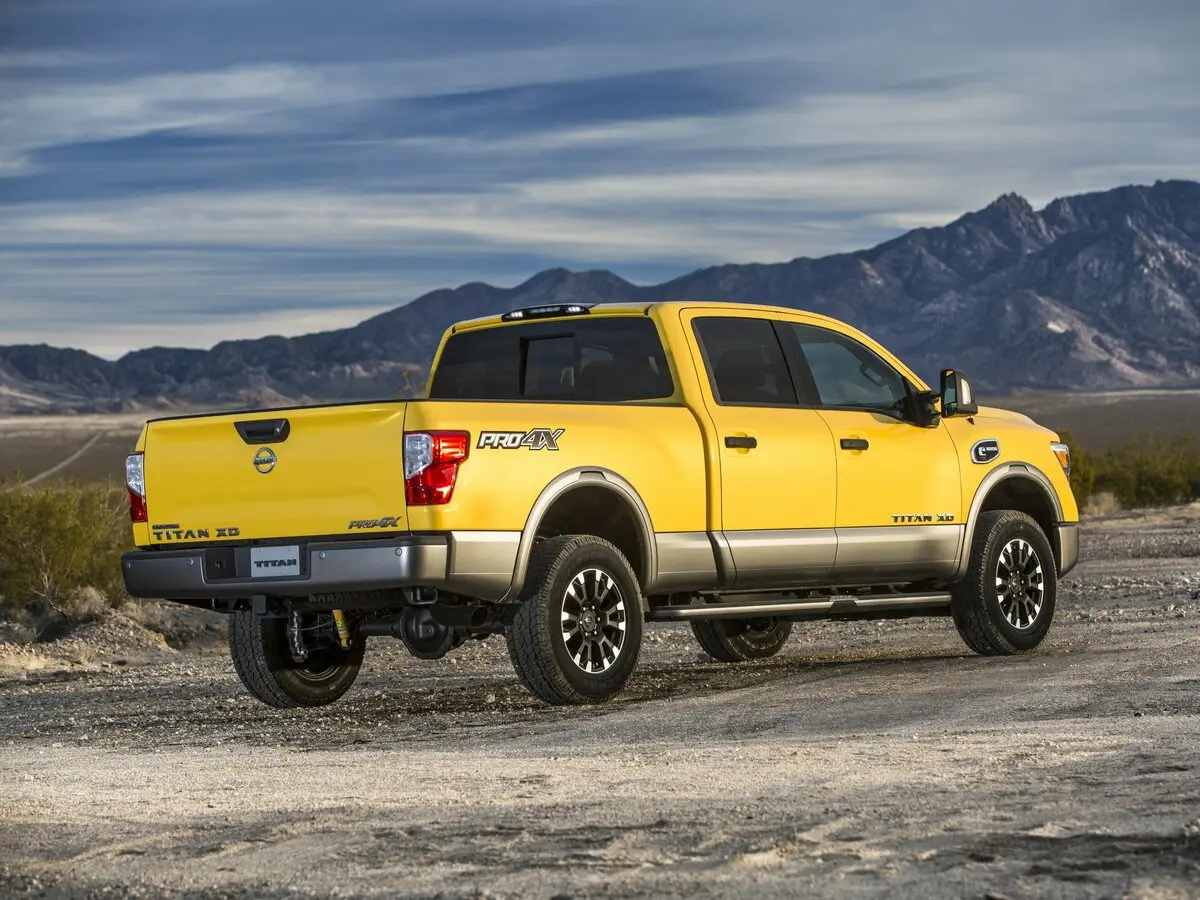 Nissan Titan II Пикап Двойная кабина — сүрөт 4
