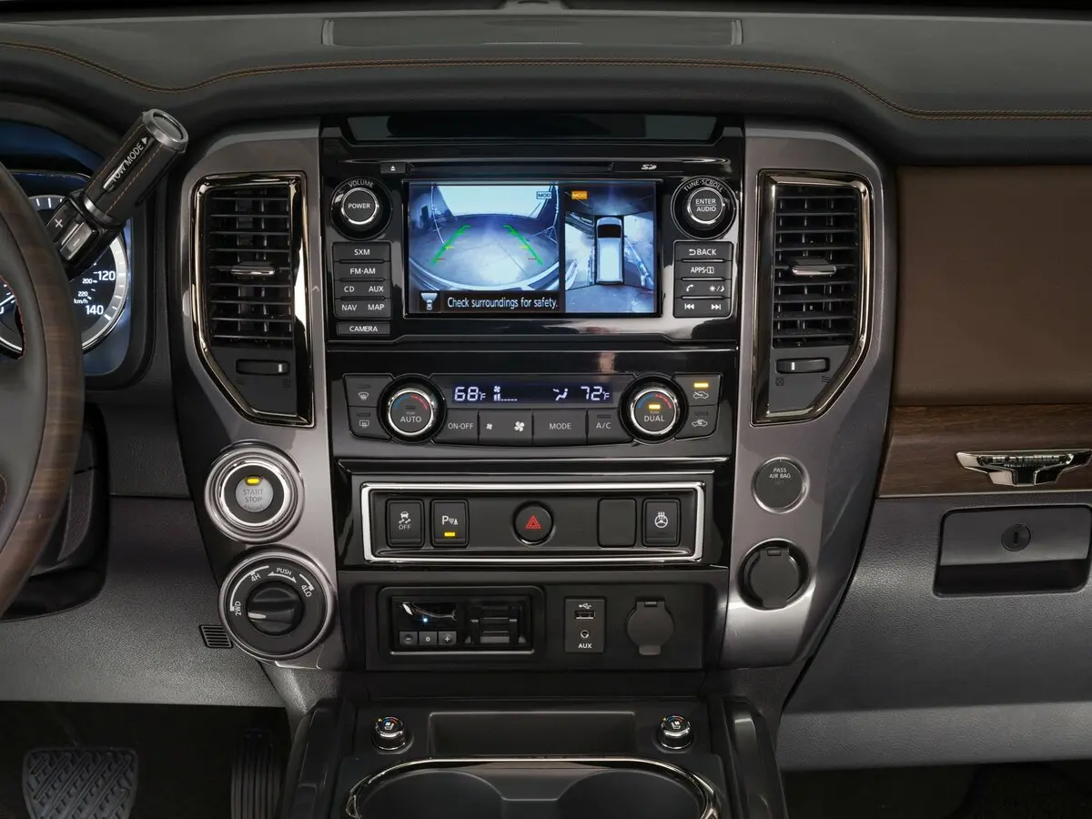 Nissan Titan II Пикап Двойная кабина — сүрөт 12