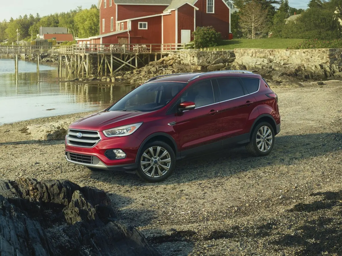 Ford Escape III Рестайлинг