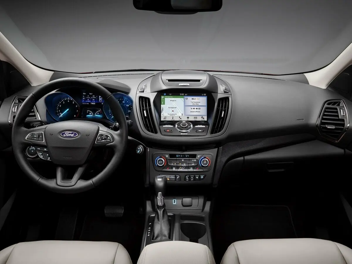 Ford Escape III Рестайлинг Внедорожник 5 дв. — сүрөт 6
