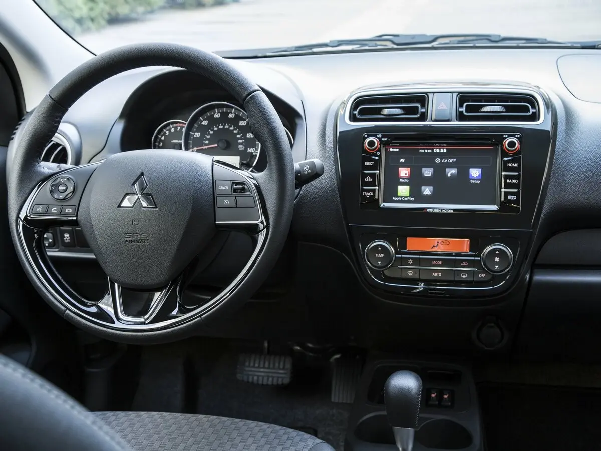 Mitsubishi Mirage VI Рестайлинг Хэтчбек 5 дв. — сүрөт 6