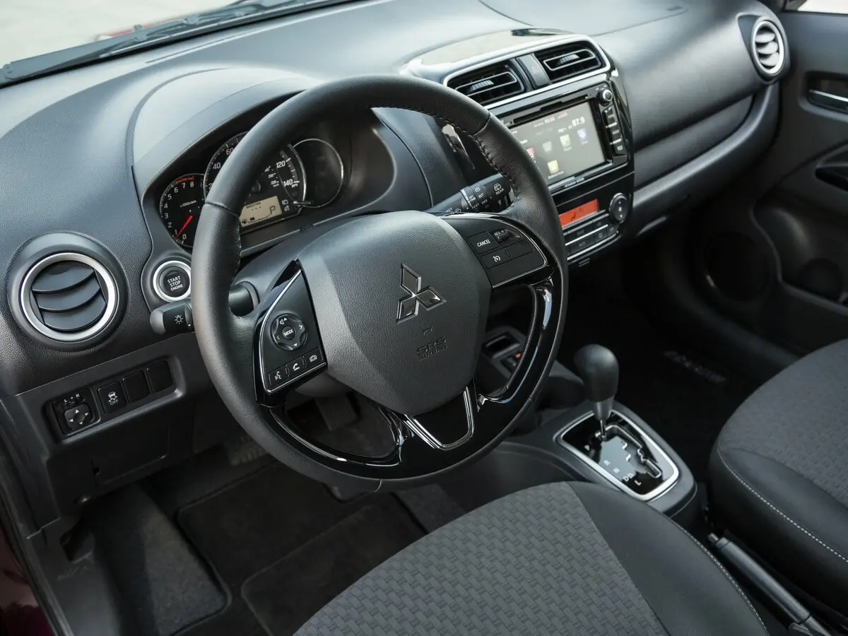 Mitsubishi Mirage VI Рестайлинг Хэтчбек 5 дв. — сүрөт 7