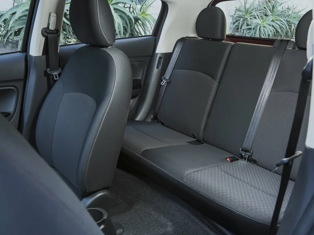 Mitsubishi Mirage VI Рестайлинг Хэтчбек 5 дв. — сүрөт 9