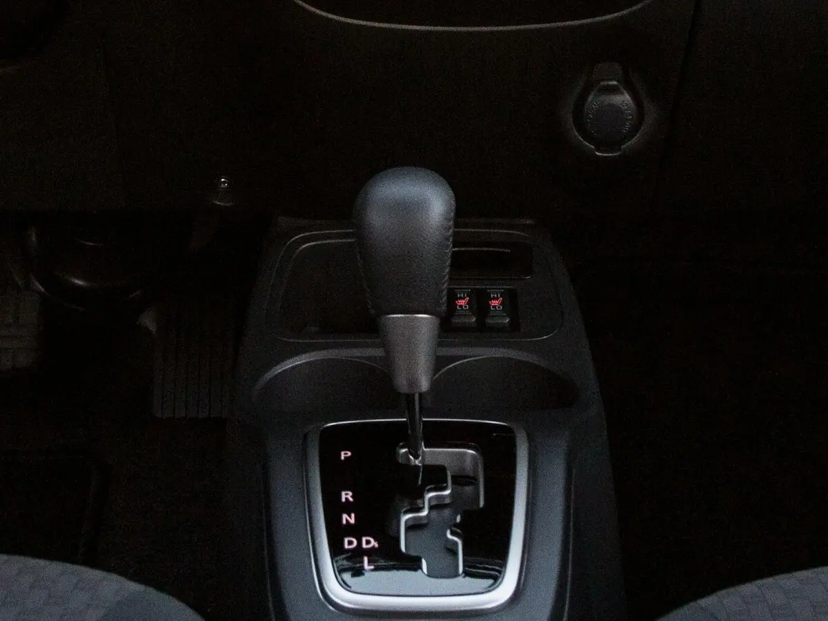 Mitsubishi Mirage VI Рестайлинг Хэтчбек 5 дв. — сүрөт 10