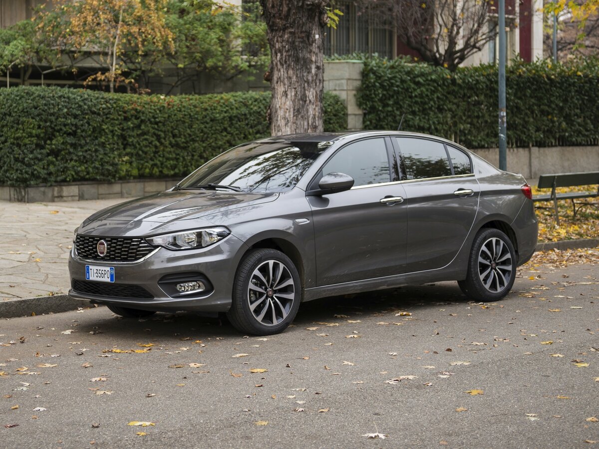 Fiat Tipo 356 Седан