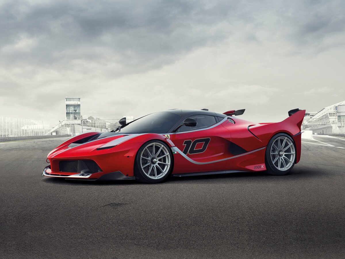 Ferrari FXX K 2015 – 2017