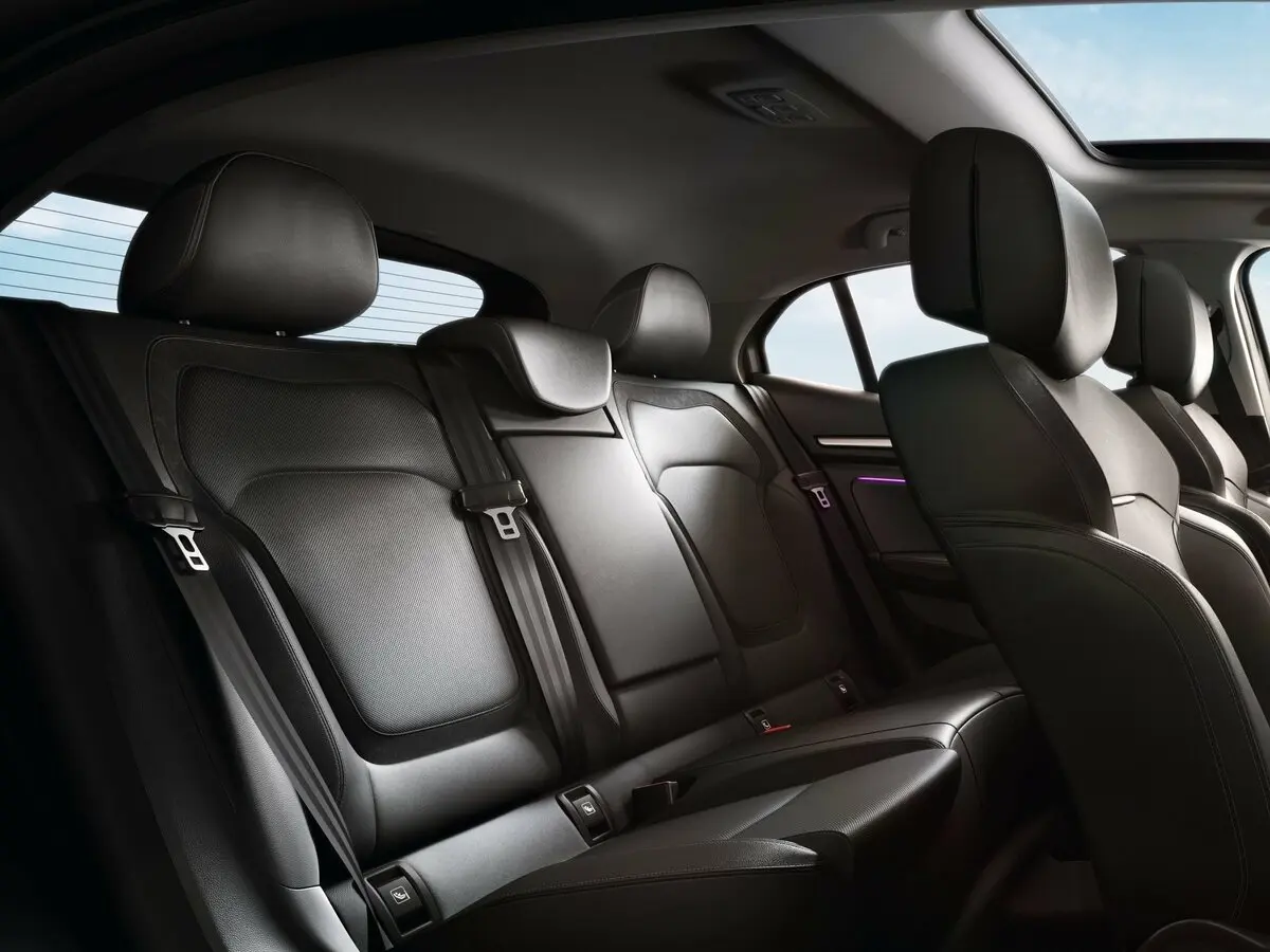 Renault Megane IV Хэтчбек 5 дв. — сүрөт 8