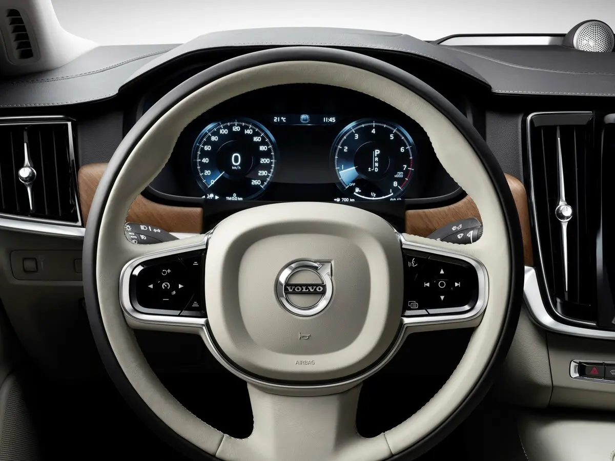 Volvo S90 II Седан — 照片 9