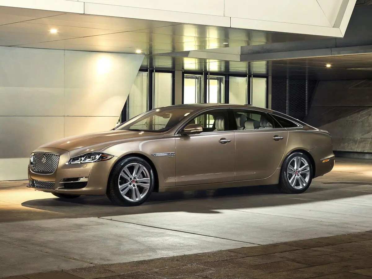 Jaguar XJ IV (X351) Рестайлинг Седан — photo 2