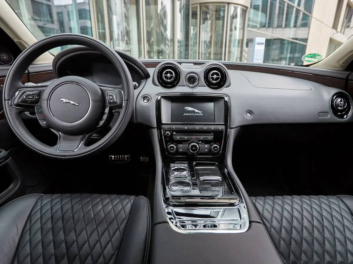 Jaguar XJ IV (X351) Рестайлинг Седан Long — сүрөт 6