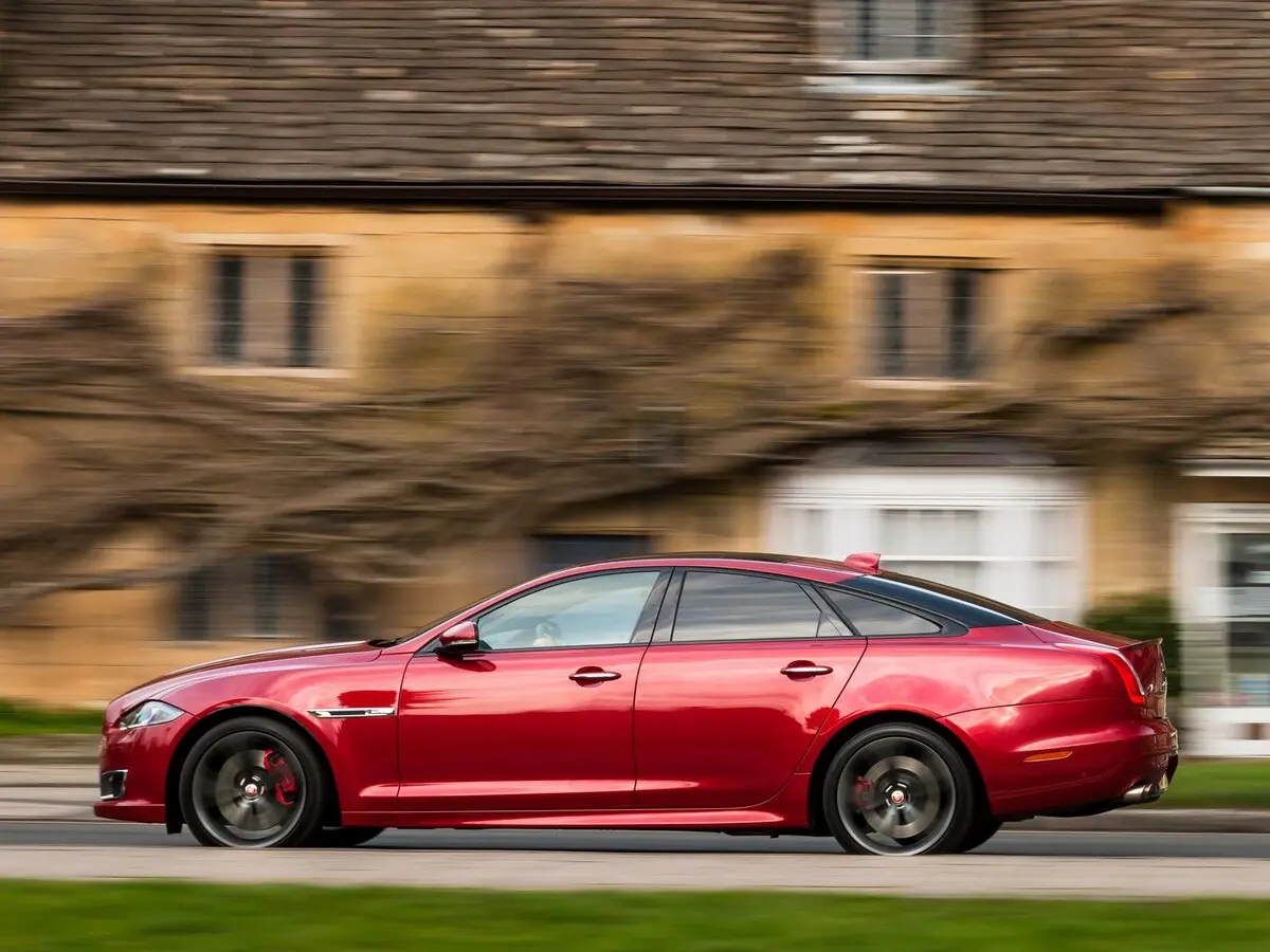 Jaguar XJR IV (X351) Рестайлинг Седан — сүрөт 2