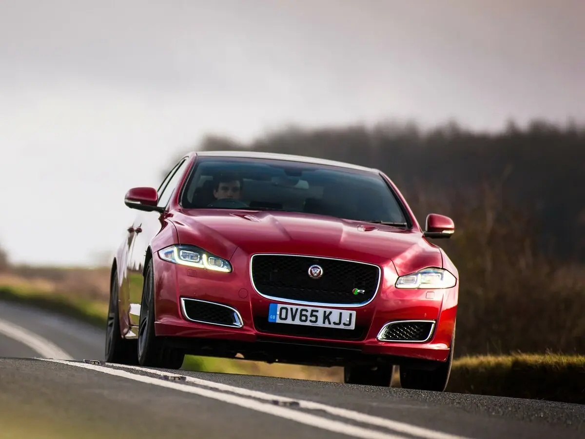 Jaguar XJR IV (X351) Рестайлинг Седан — сүрөт 3