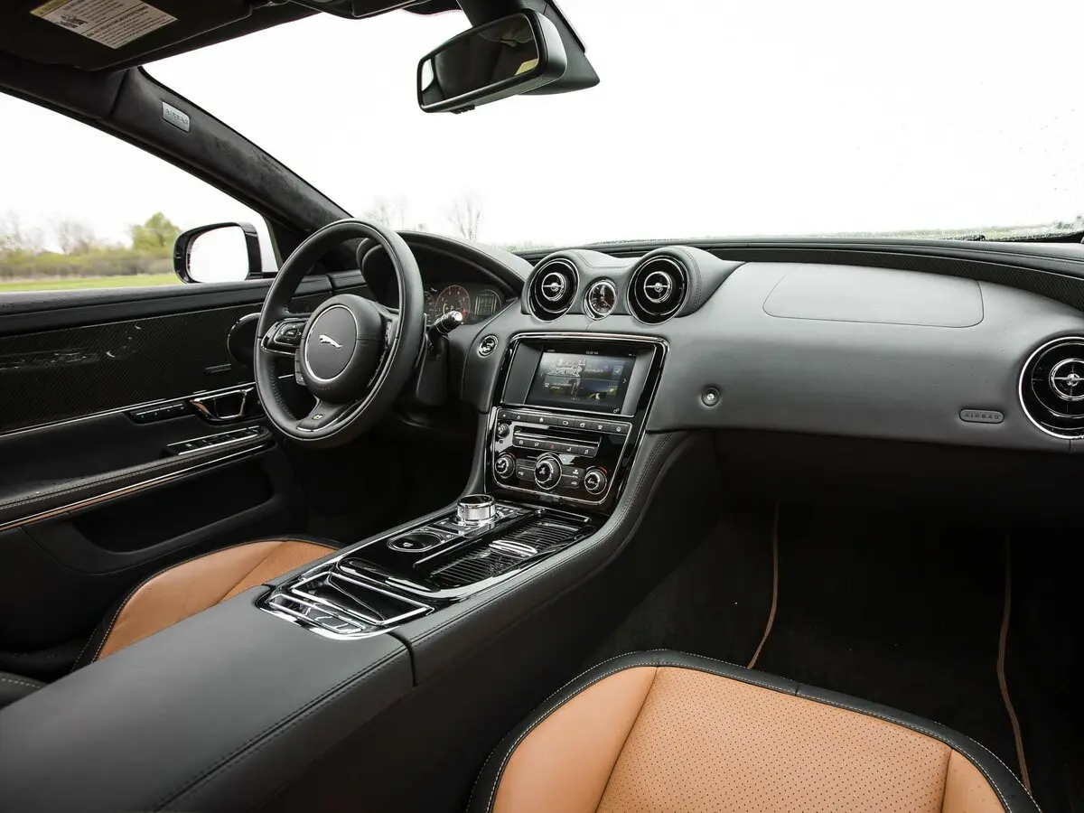 Jaguar XJR IV (X351) Рестайлинг Седан — сүрөт 7