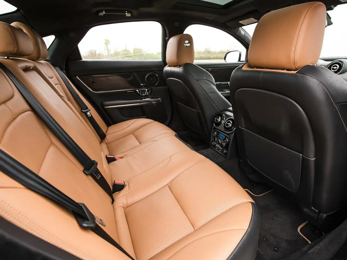 Jaguar XJR IV (X351) Рестайлинг Седан — сүрөт 10