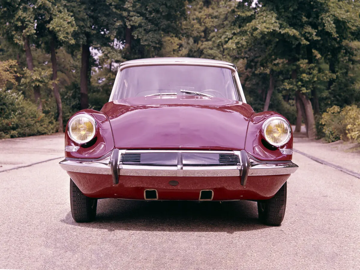 Citroen DS I Рестайлинг 1 Седан — сүрөт 3