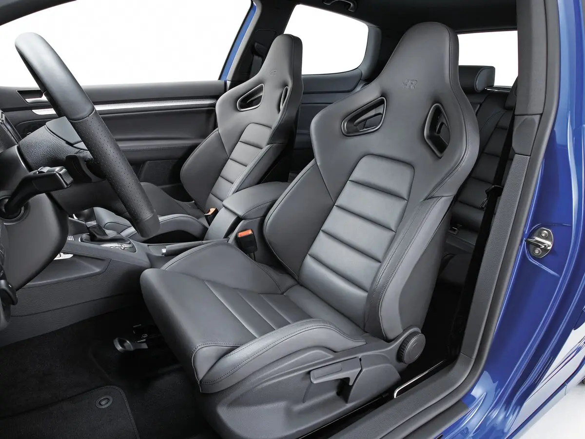 Volkswagen Golf R32 V Хэтчбек 3 дв. — photo 7
