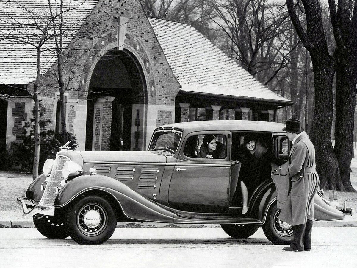 Hudson Deluxe Eight 1936 – 1937 Седан — фото 3